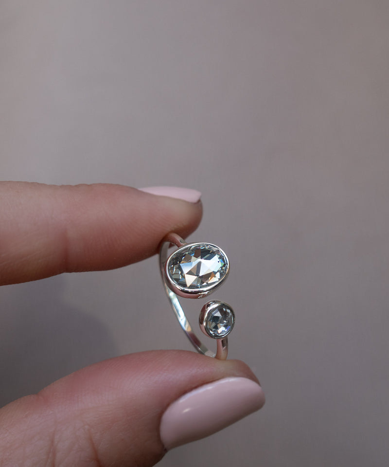 Lilla-Ellipí Ring Silver Custom
